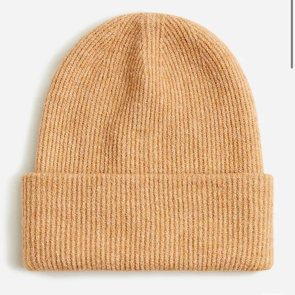 Like new! J. Crew Ribbed beanie in Supersoft Yarn - Tan